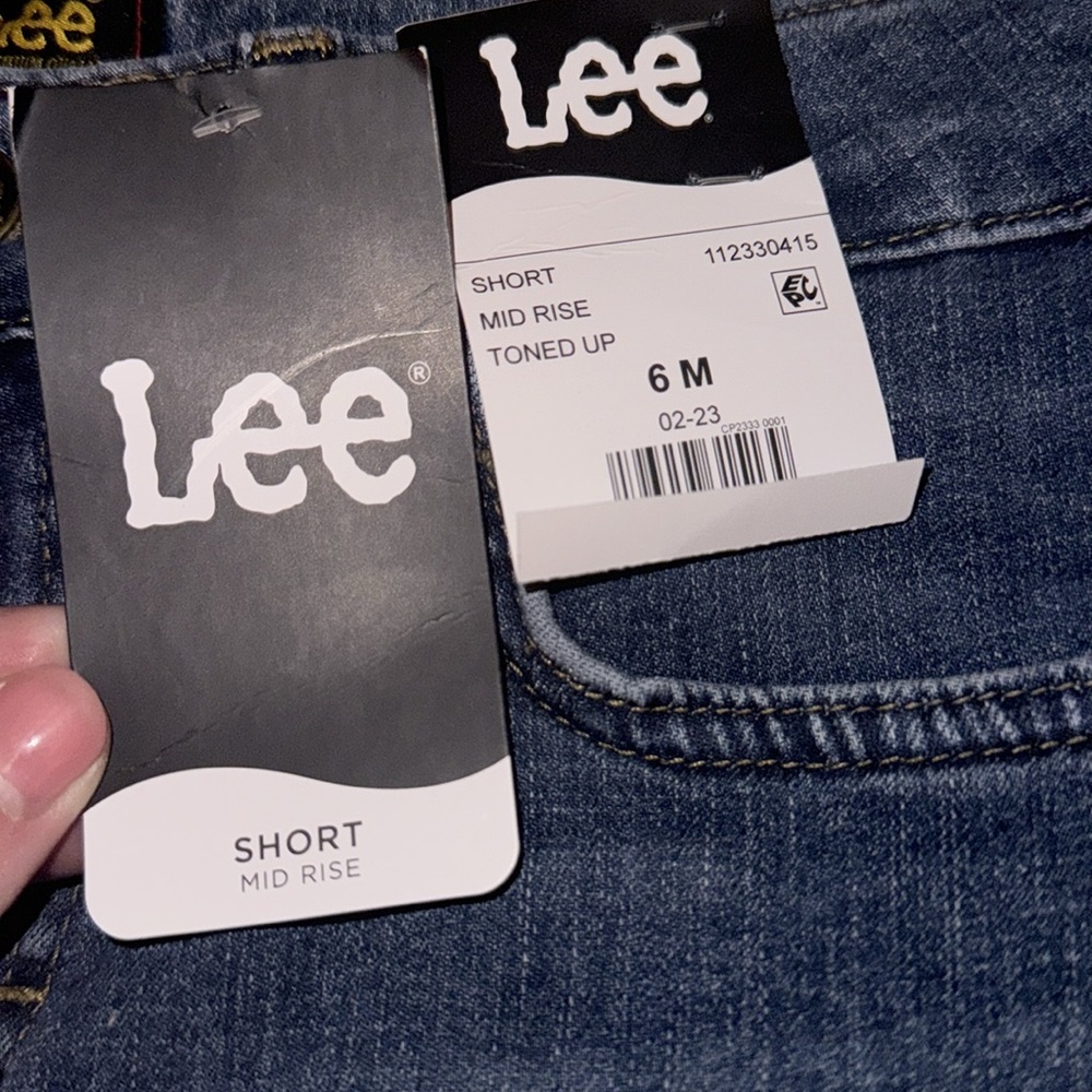 Lee blue jean denim shorts women’s short mid rise toned up button zip pockets 6M - Picture 7 of 12